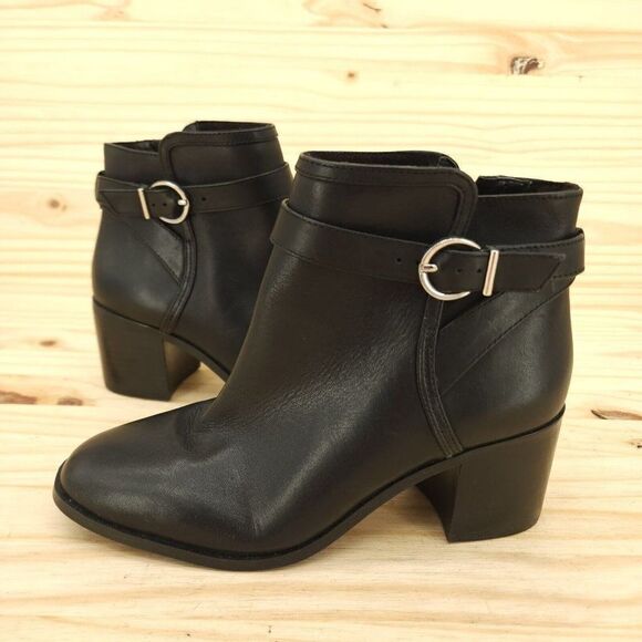 Essex Lane Shoes - Essex Lane Womens Ankle Boots 6.5 Black Leather Elegant Chic Buckle Strap Bootie